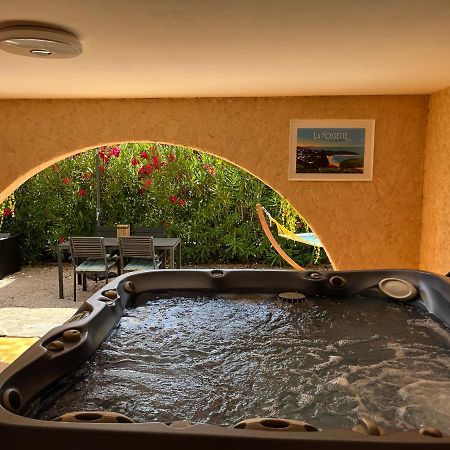 Bas De Villa 70M2 Independant Avec Espace Jacuzzi Prive Льо Лаванду Екстериор снимка
