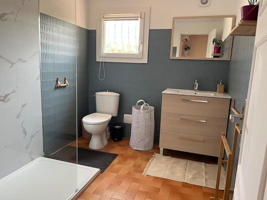 Bas De Villa 70M2 Independant Avec Espace Jacuzzi Prive Льо Лаванду Екстериор снимка